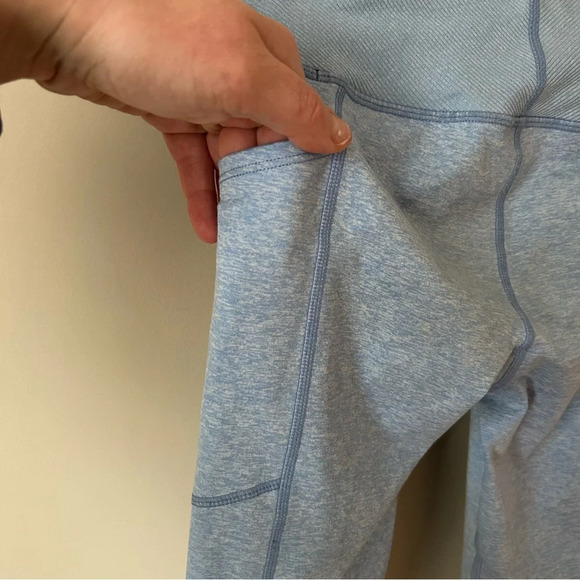 Athleta Girl Light Blue Heather Snowball Tight Active Leggings Size Large 12 - Picture 6 of 7